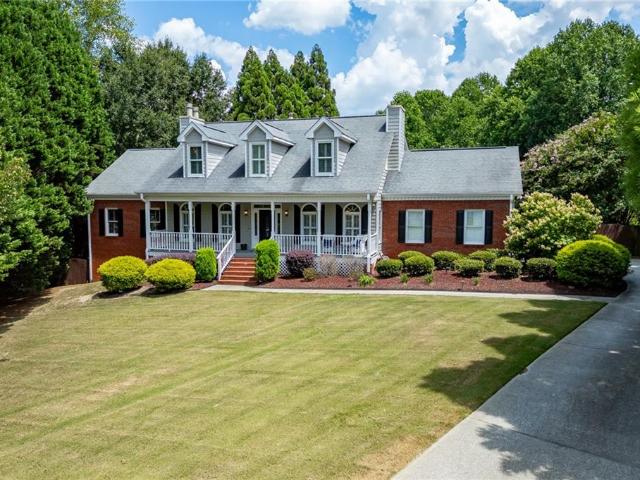 House for sale in Grayson, Georgia