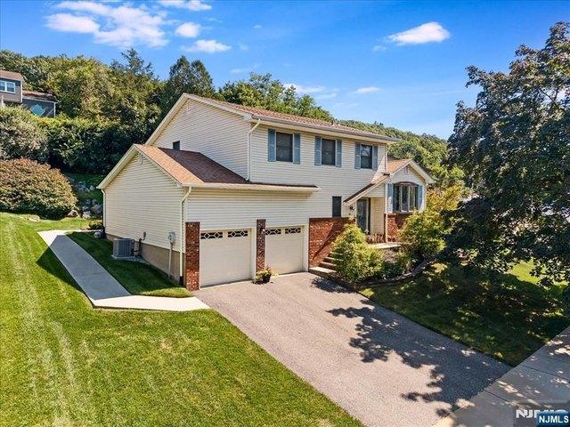 House for sale in Passaic, New Jersey