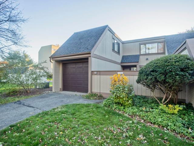 Condo for sale in Milford, Connecticut