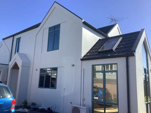 Townhouse for rent in Papanui, Canterbury