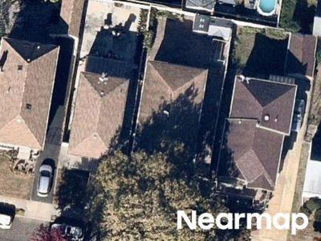House for sale in Bellerose House for sale in Bellerose