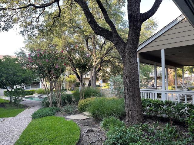 Condo for sale in Dallas, Texas