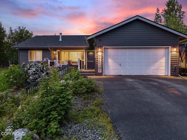 House for sale in Palmer