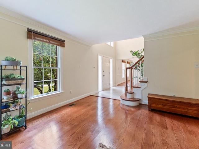 House for sale in Gibsonton, Maryland