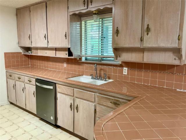 House for sale in Benbrook, Texas