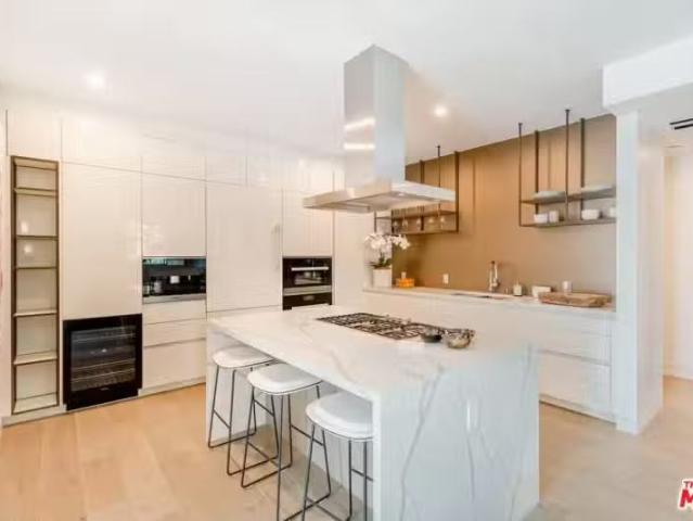 House for rent in North Hollywood