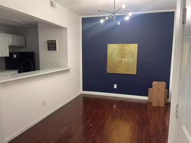 Condo for sale in Dallas Condo for sale in Dallas