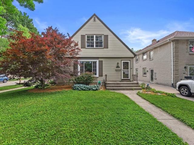 House for sale in Wauwatosa, Wisconsin
