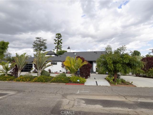 House for sale in Canoga Park, California
