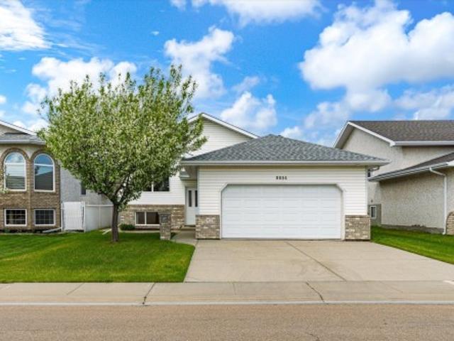 House for sale in Wedgewood, Alberta
