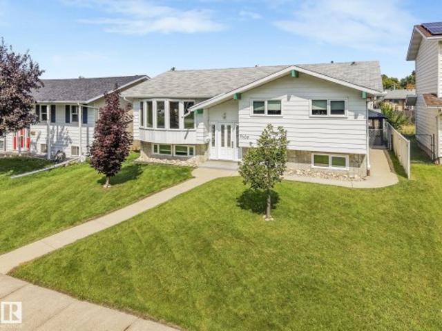 House for sale in Wedgewood, Alberta