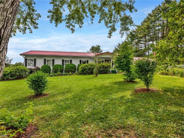 House for sale in Guernsey, Ohio