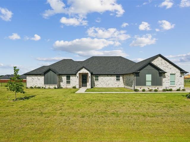 House for sale in Denton, Texas