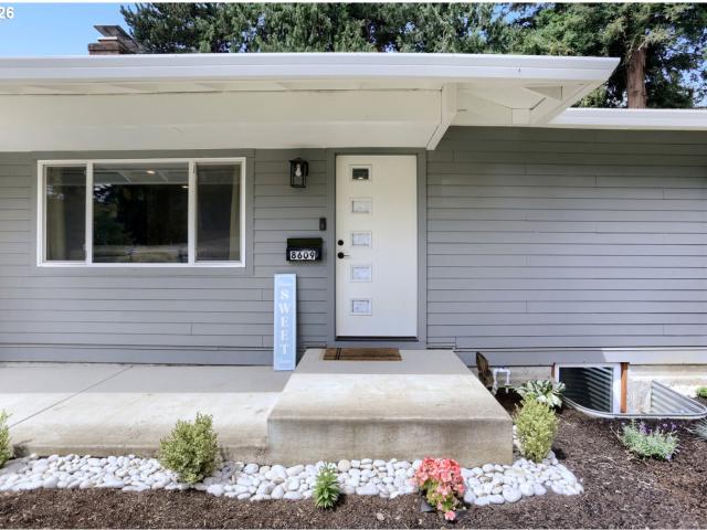 House for sale in Oregonia