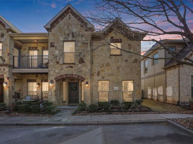 Townhouse for sale in Mckinney, Texas