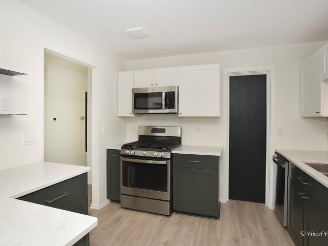 Condo for sale in Mchenry, Illinois