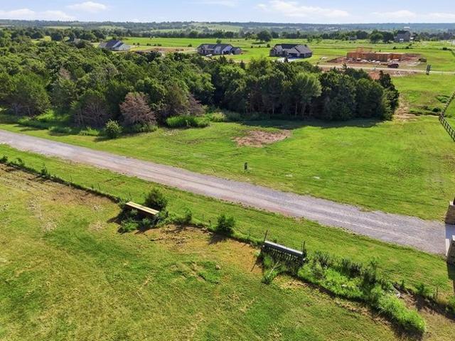 Land for sale in Guthrie, Logan County