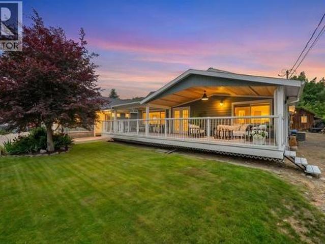 House for sale in Oliver, British Columbia