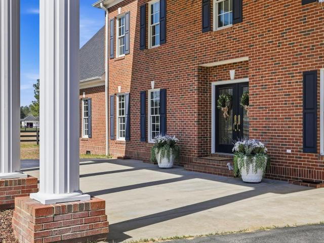 House for sale in Vass, North Carolina