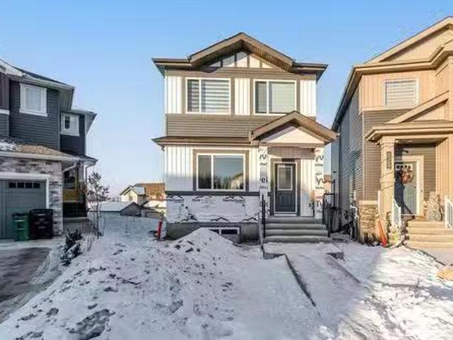 House for sale in Wedgewood, Alberta