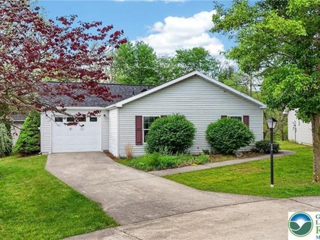 House for sale in Pine Grove, Pennsylvania