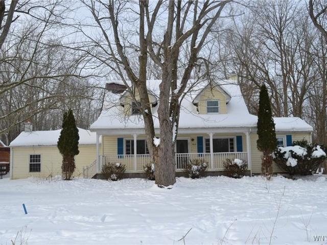 House for sale in Clarence, New York