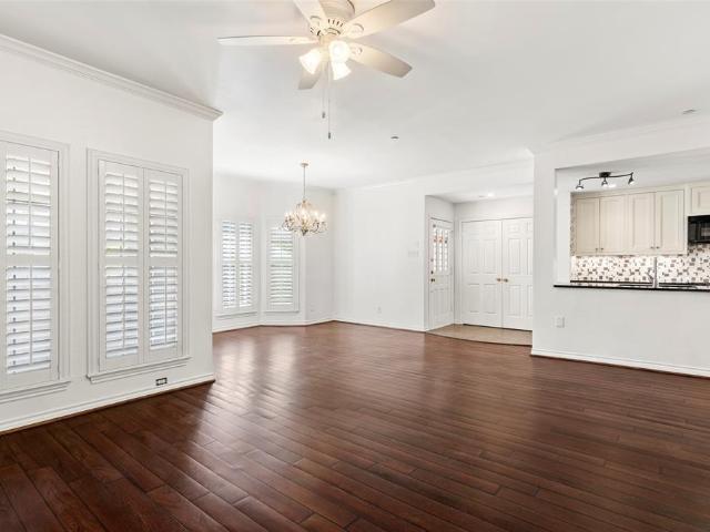 Condo for sale in Dallas, Texas