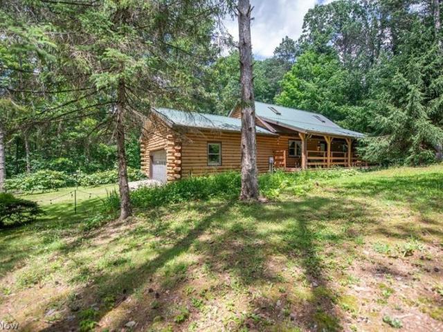 House for sale in Uhrichsville, Ohio