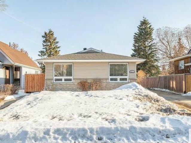 House for sale in Wedgewood, Alberta