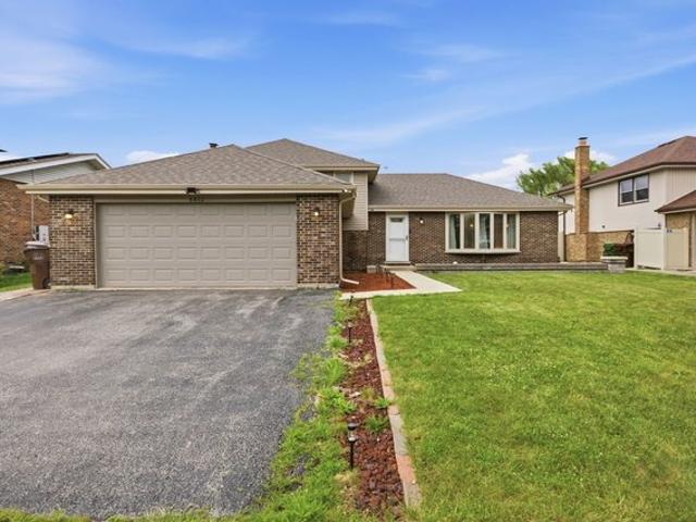 House for sale in Tinley Park, Illinois