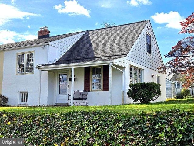 Townhouse for sale in Philadelphia, Pennsylvania