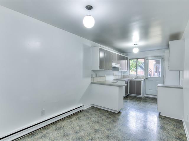 Apartment for rent in St. Leonard's, Quebec