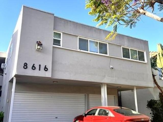 House for sale in Canoga Park, California
