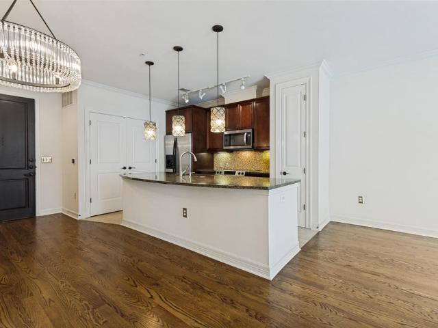 Condo for sale in Dallas, Texas