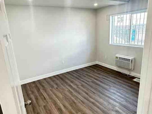 Apartment for rent in Van Nuys Neighborhood Council District, Los Angeles