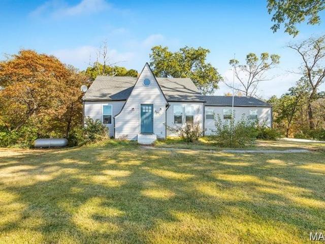 House for sale in Godfrey, Illinois