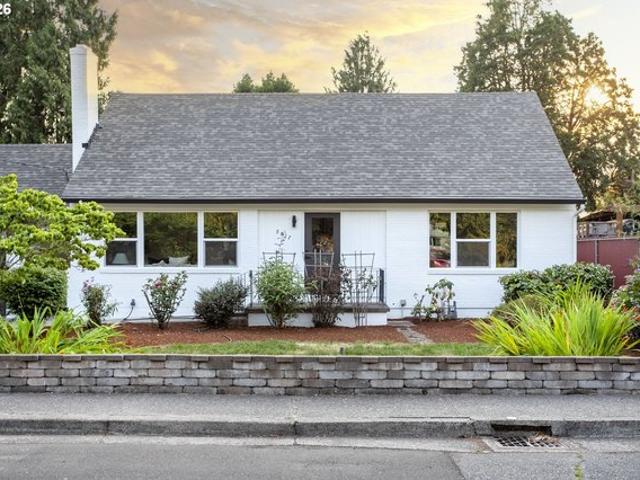 House for sale in Oregonia