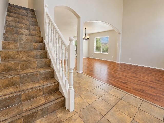 House for sale in Cobblestone, South Hill