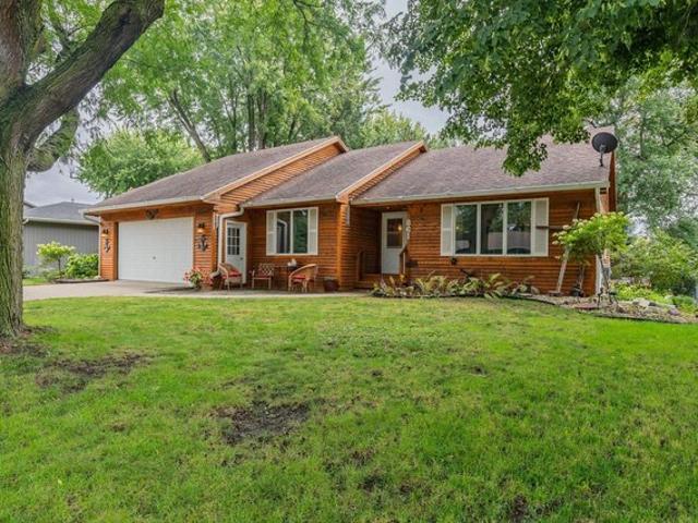 House for sale in Spirit Lake, Iowa
