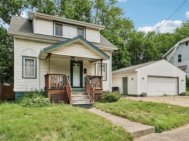 House for sale in Akron, Summit County