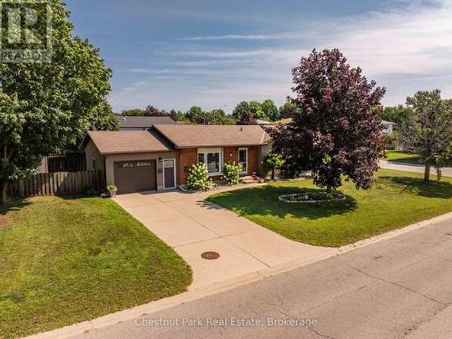 House for sale in Saugeen Shores, Ontario