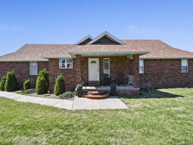 House for sale in Highlandville, Missouri