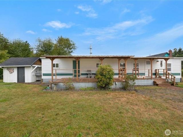 House for sale in Chinook, Washington