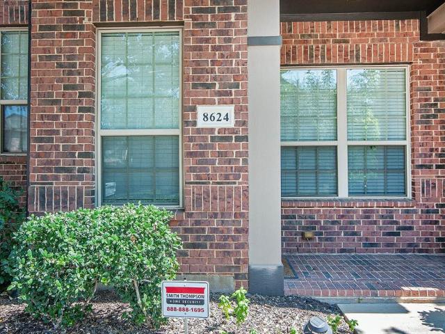 Townhouse for sale in Irving, Texas