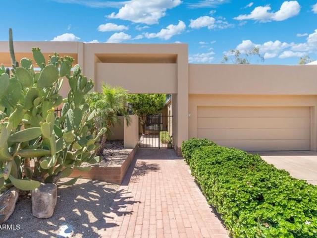 Townhouse for sale in Scottsdale, Arizona