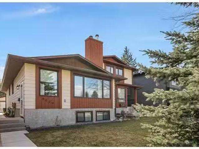 House for sale in Bowness, Calgary