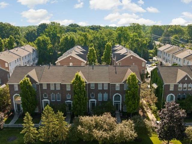 Townhouse for sale in Camby, Indiana