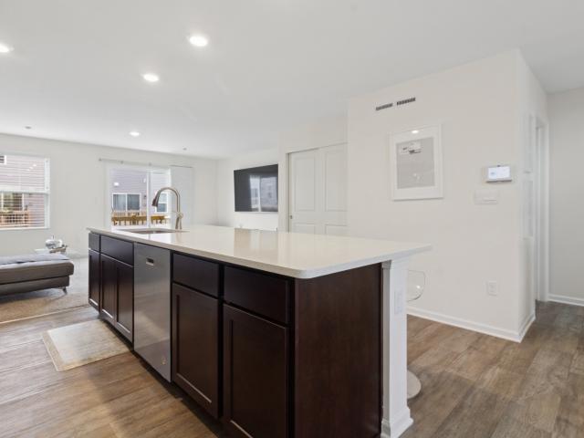 Townhouse for sale in Hampshire, Illinois