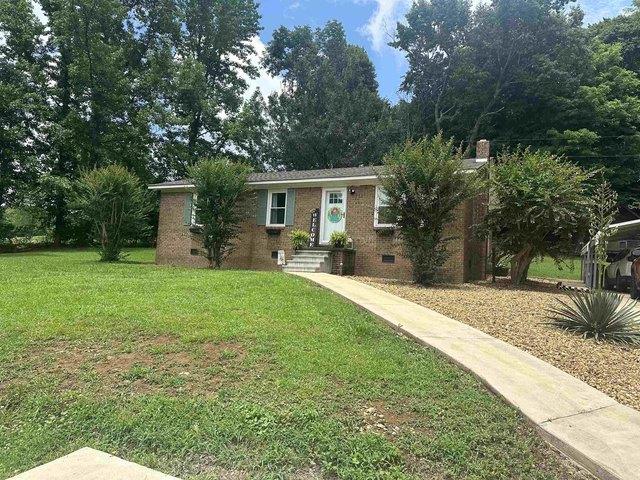 House for sale in Lexington, Alabama