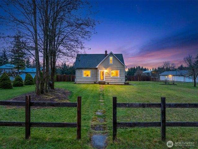 House for sale in Winlock, Washington